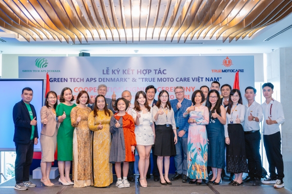 Buổi lễ ký kết hợp tác toàn diện giữa True Moto Care và Green Tech Aps Denmark