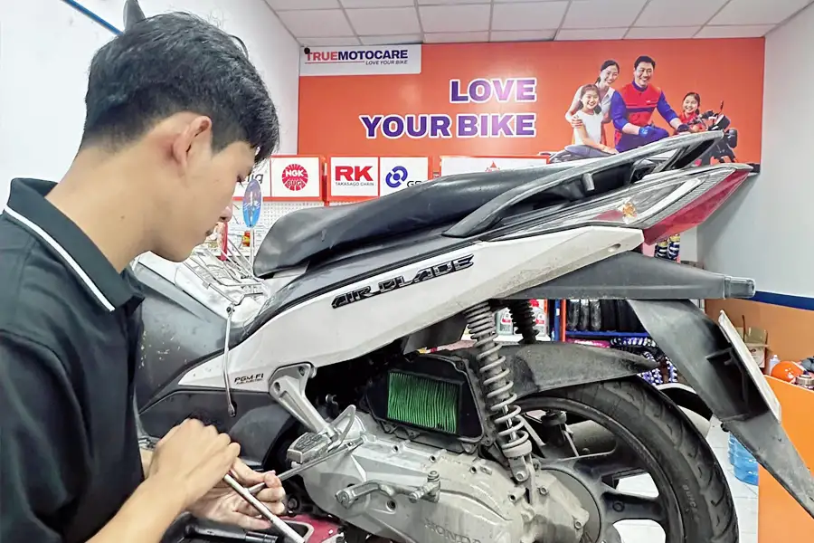 Đến True Moto Care ngay để kiểm tra và thay thế dây curoa xe AB Đến True Moto Care ngay để kiểm tra và thay thế dây curoa xe AB